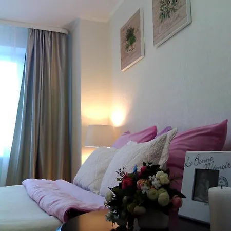 On Pritytskogo Apartment *